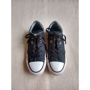 Converse Women's Size 6 Black White Low Top Sneakers Shoes All Star